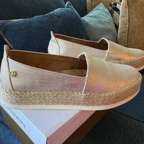Giani Bernini Gold Espadrilles